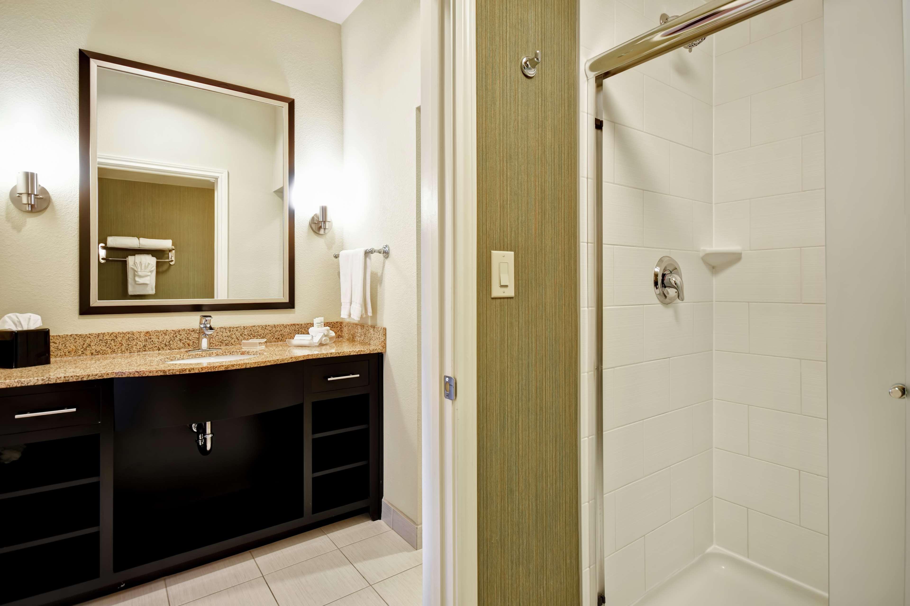 STUDIO, SUITE, KING BED, ACCESSIBLE
