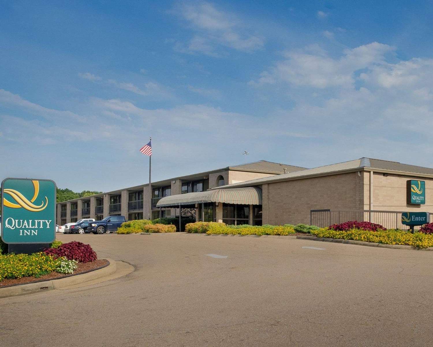 Quality Inn Columbus, MS 14/16