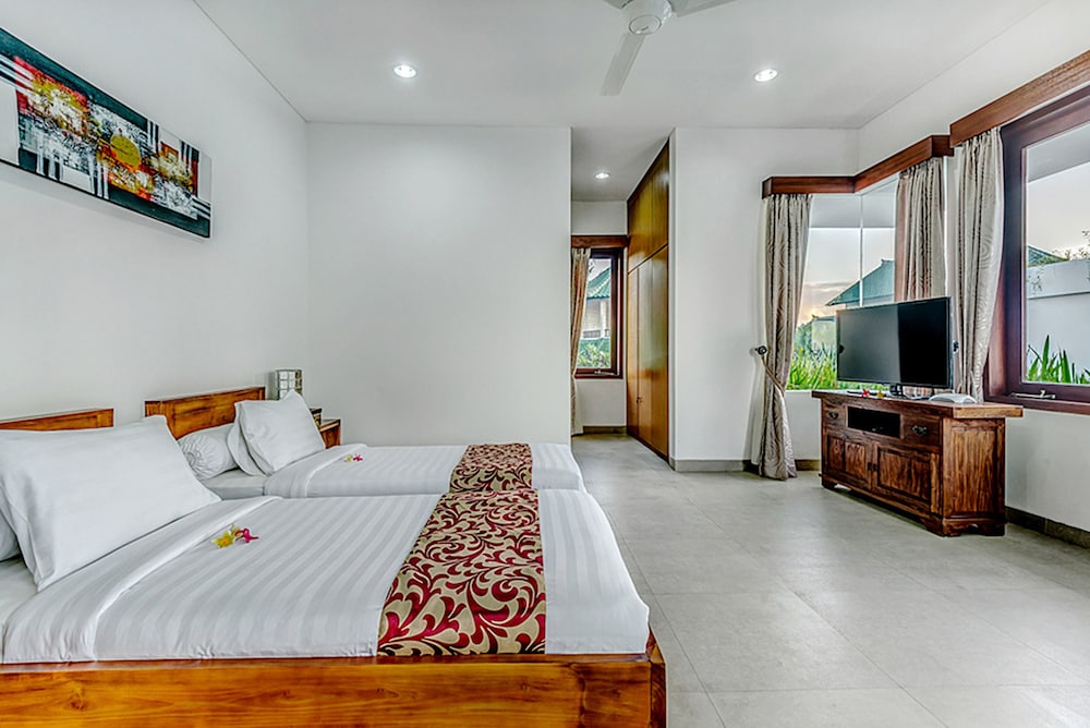 Bali Diamond Villas 25/86
