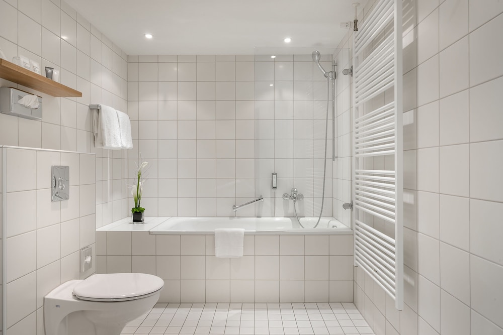 Garner Hotel Essen - Handelshof by IHG 23/85