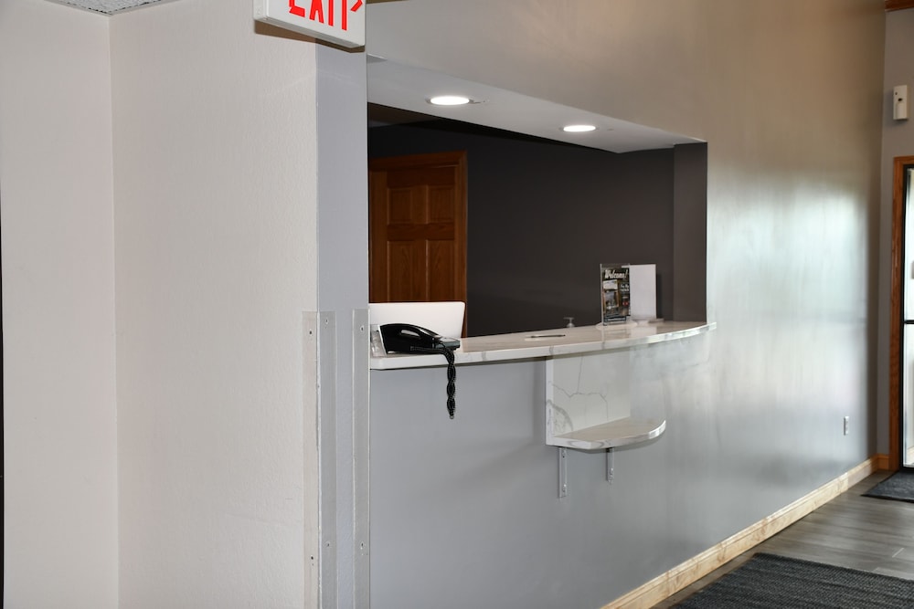 Stillwater Inn Suites 10/50