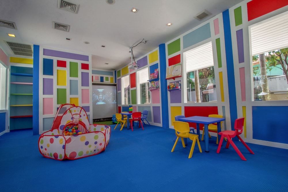 Heeton Concept Hotel Pattaya by Compass Hospitality 40/49