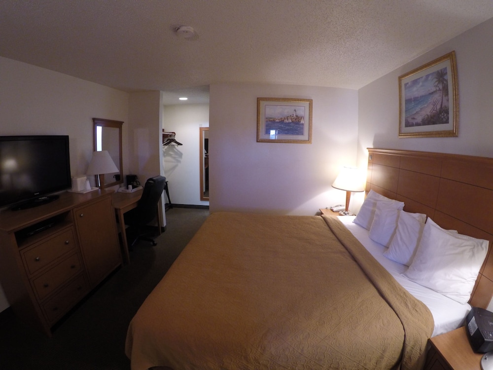 Rodeway Inn Point Pleasant Beach 13/36