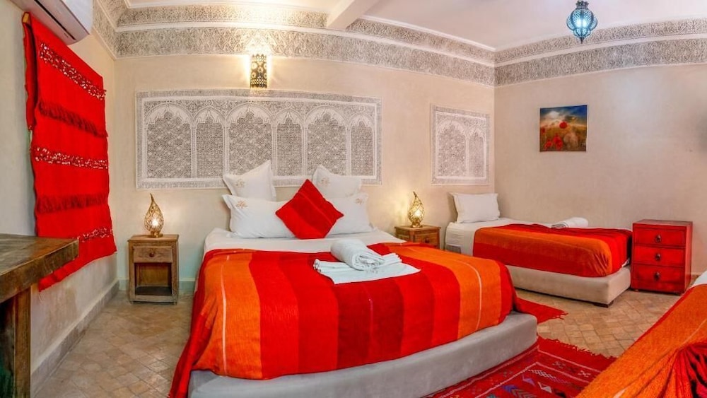 Riad Abaka 12/50