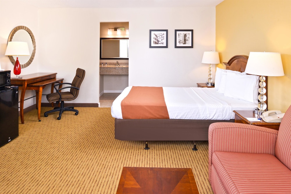 Americas Best Value Inn-Plattsburgh 23/40