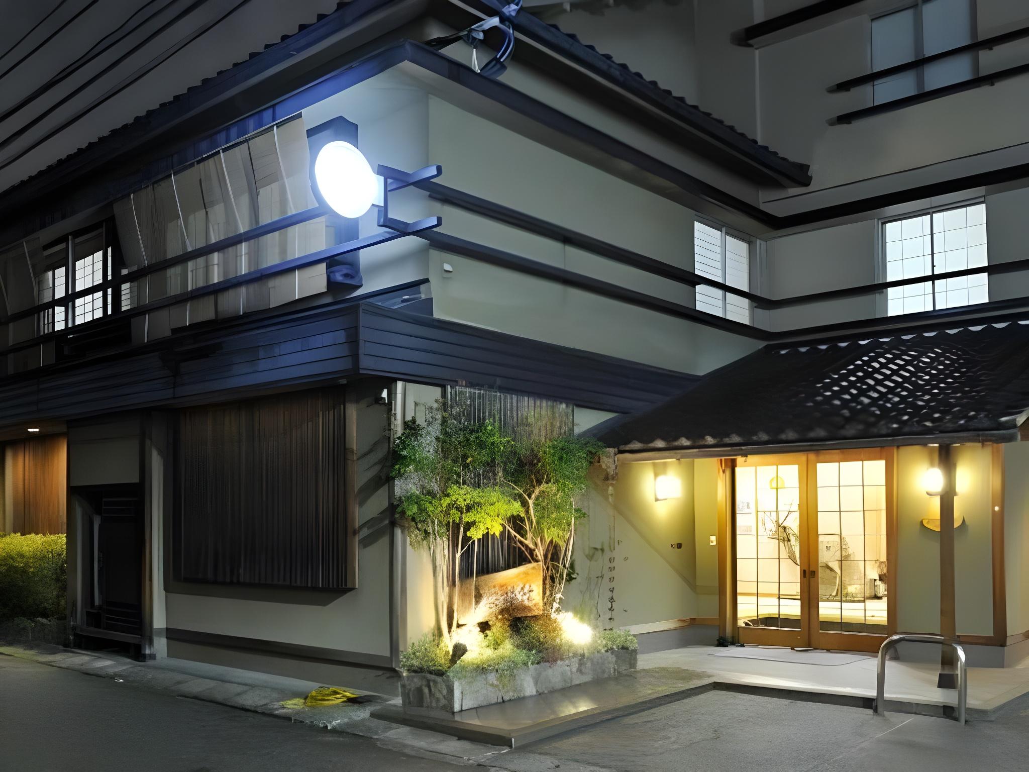Mixed Dorm, Japanese, Tatami, Smoking Type Not Guaranteed