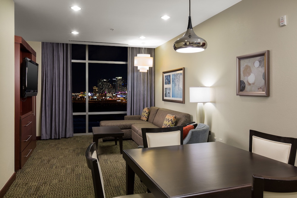 Staybridge Suites Las Vegas 50/81