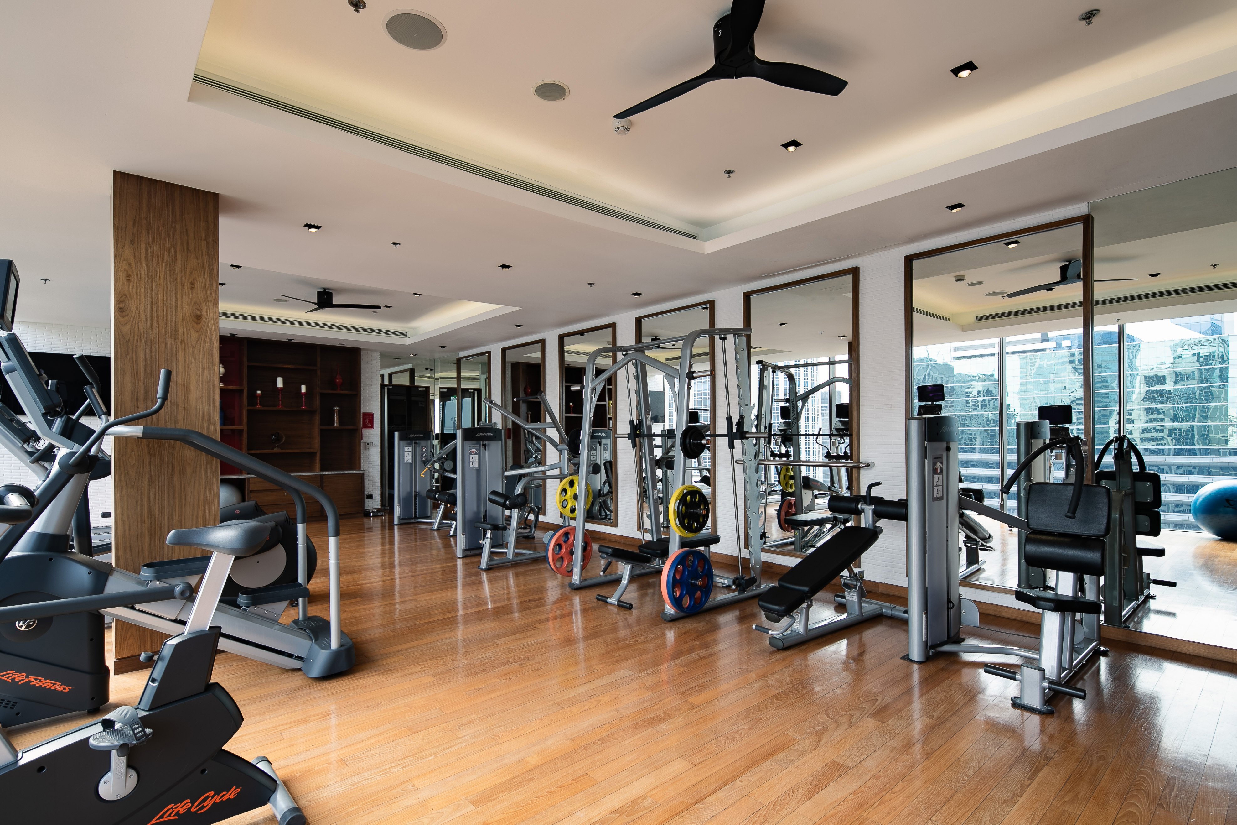 Hotel Indigo Bangkok Wireless Road 43/79
