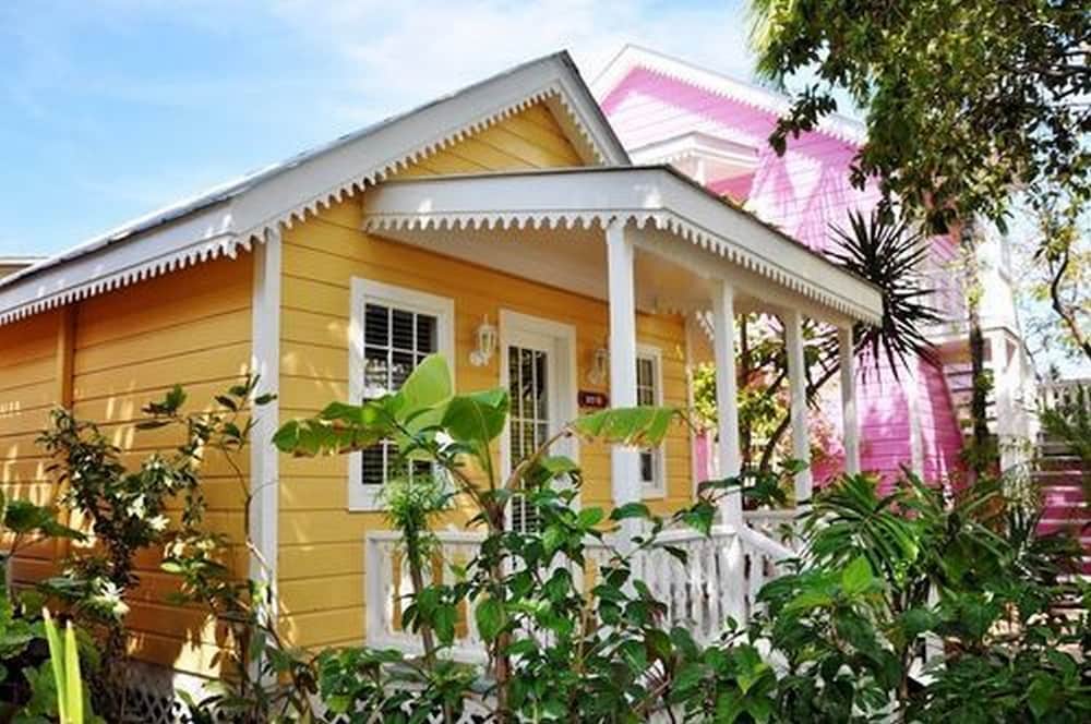 Ramons Village Resort 2/74