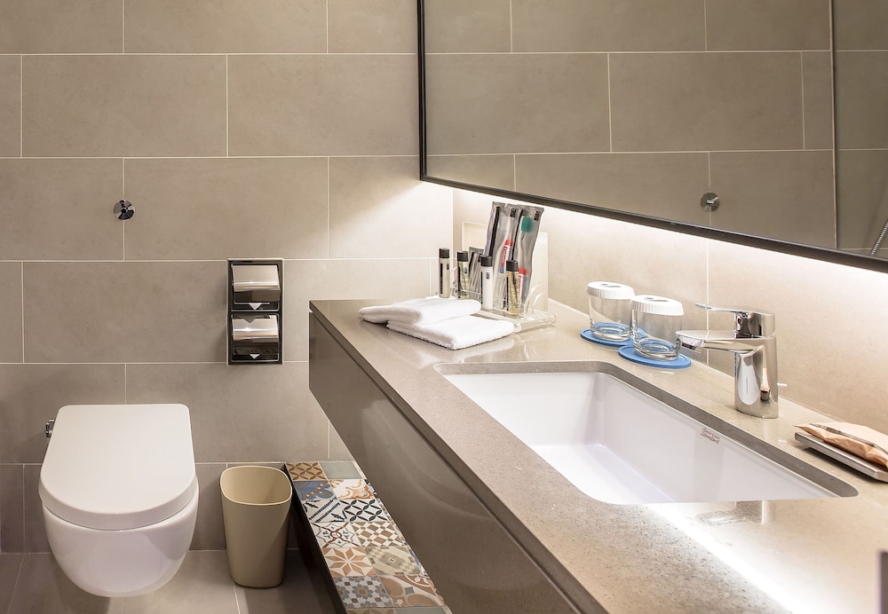 Jen Penang Georgetown By Shangri La 65/66
