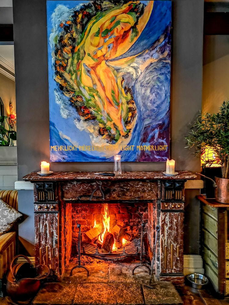 Ox Hotel Bar & Grill 9/67
