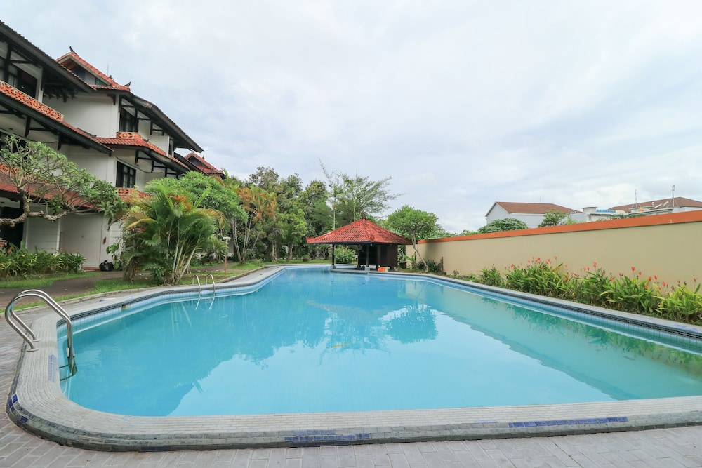 Oranjje Hotel Denpasar 52/56