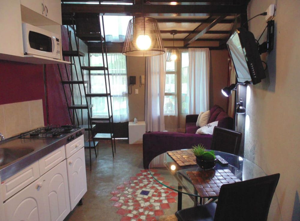 Satya Suites Hotel 37/50