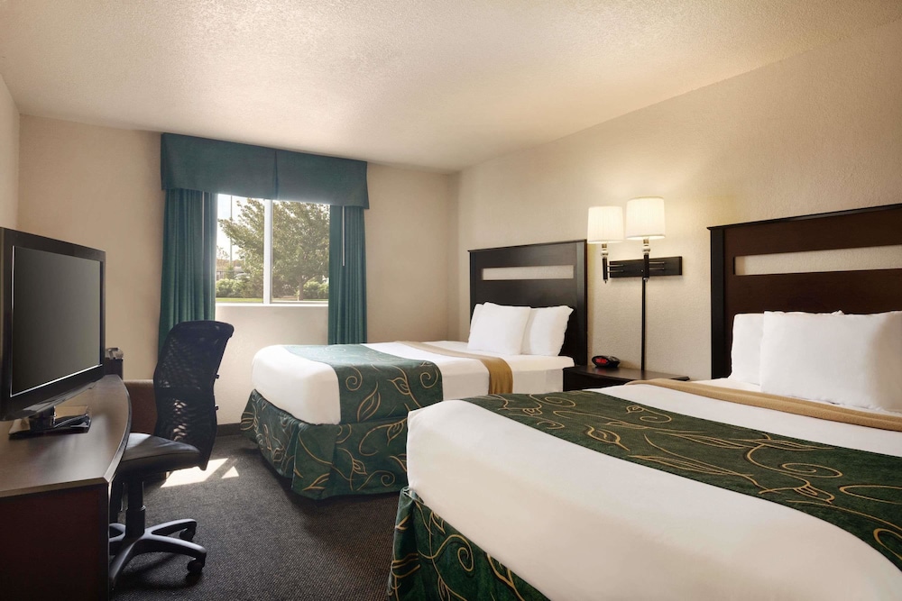 Travelodge by Wyndham Jefferson City 9/19