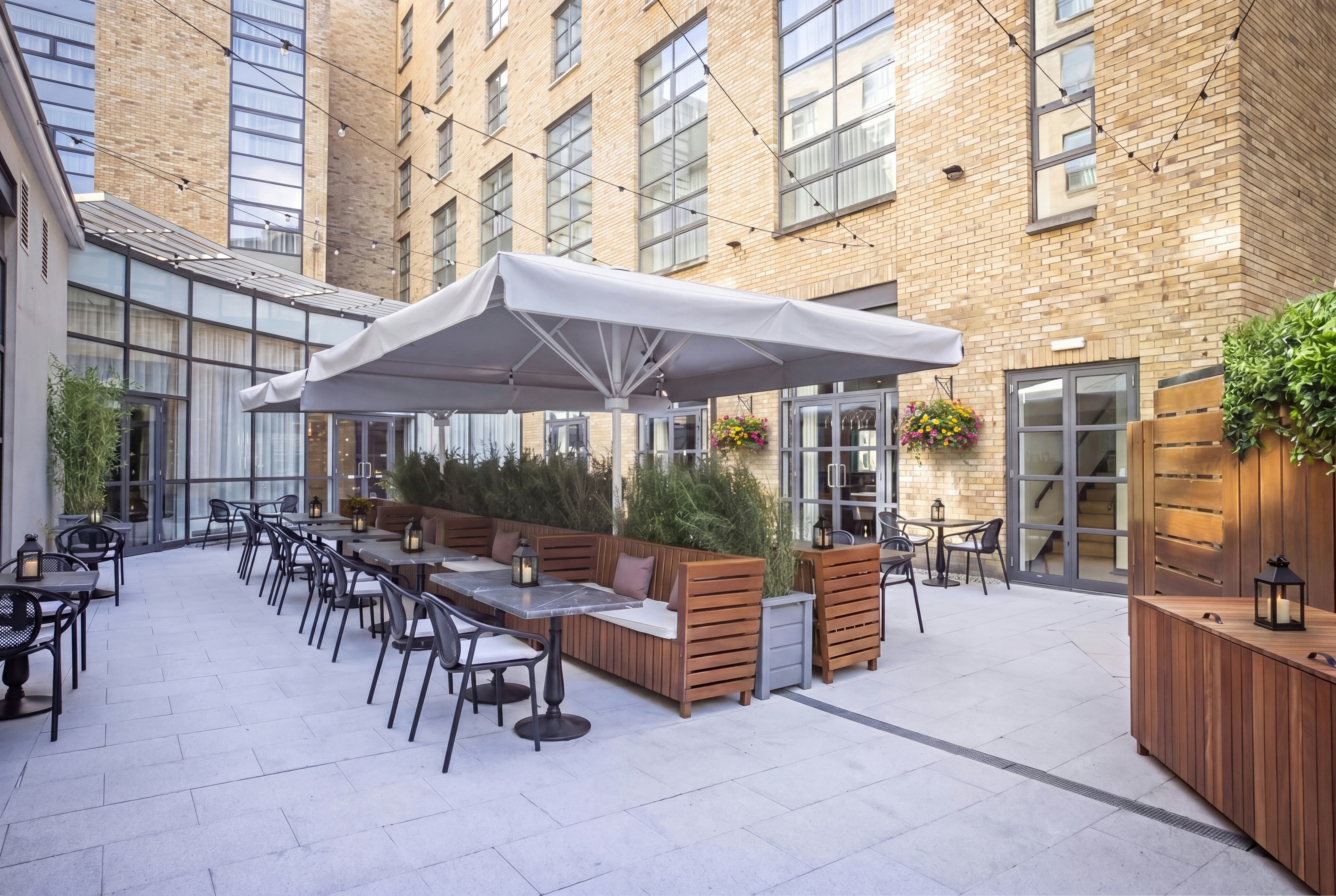 Hilton Dublin 21/50