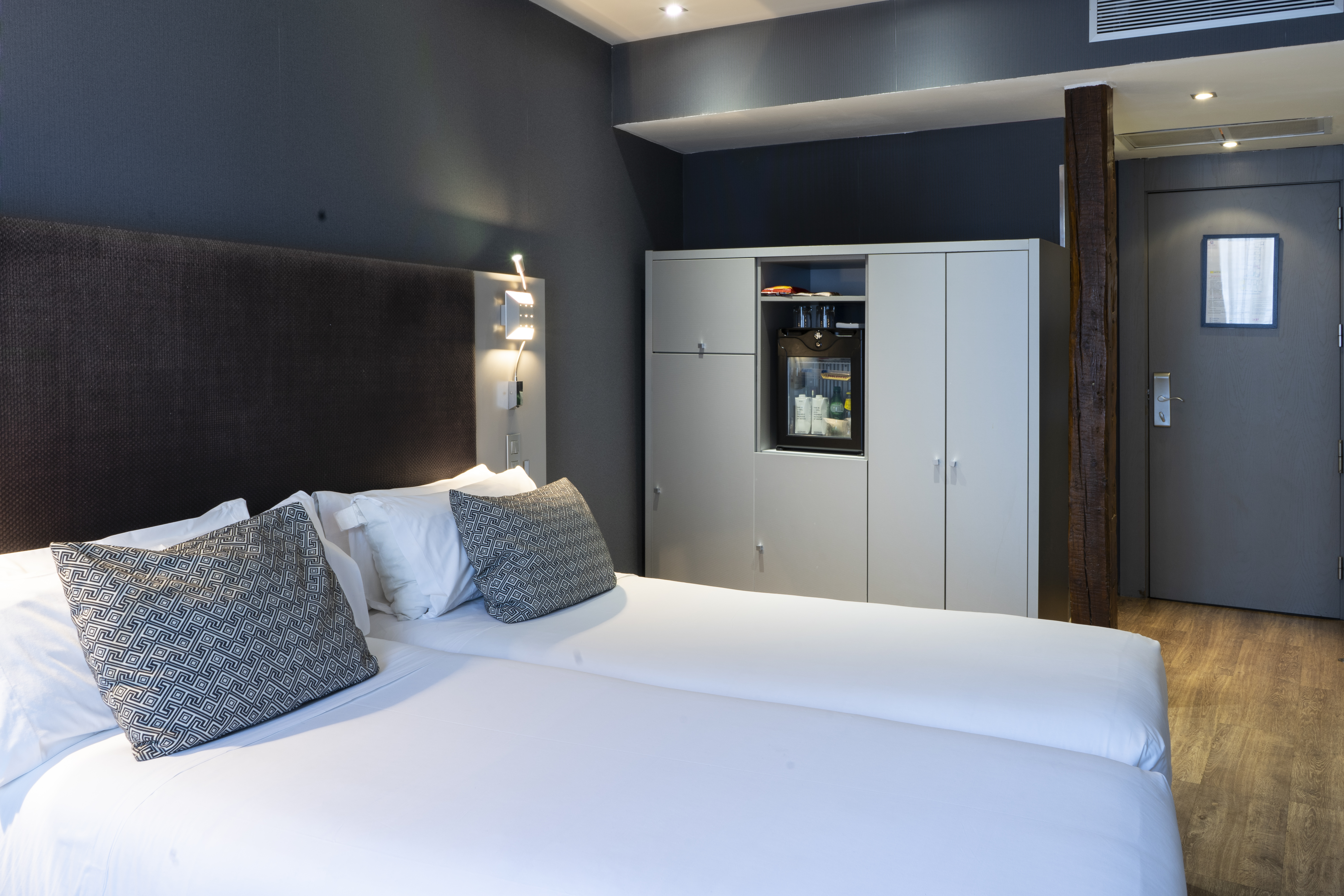 Standard, Double or Twin Bed, Petit Palace Plaza Espana 2/4