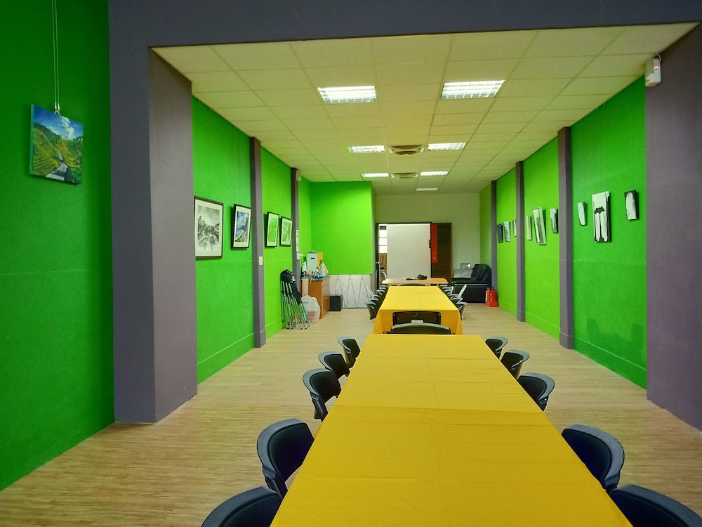 Df Park Space Hostel 35/50
