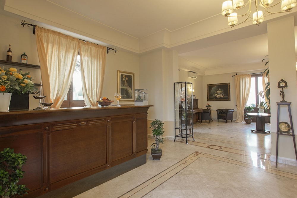 Villa Giuliana 5/50