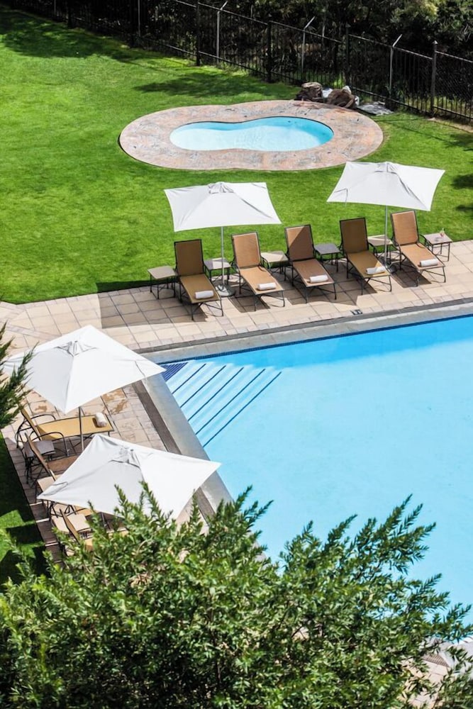 Avani Lesotho Hotel & Casino 46/50