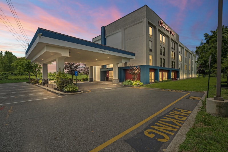 Hampton Inn Ridgefield Park 48/48