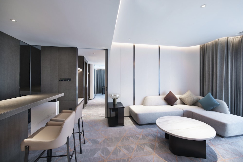 CROWNE PLAZA WUHAN OPTICS VALLEY 35/72