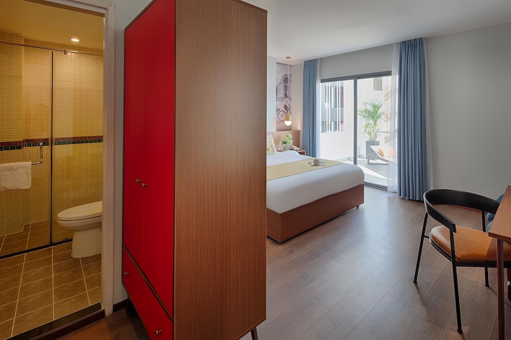 LITTLE SAIGON BOUTIQUE HOTEL 45/70