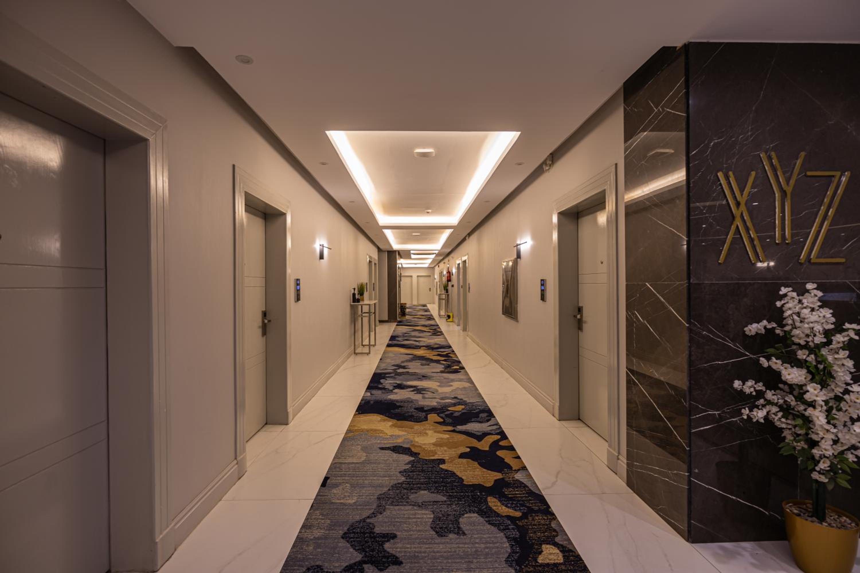 اكس-واي-زد(XYZ Hotel) 17/25