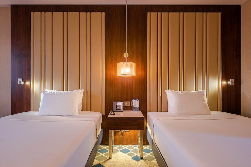 International Hotel Tashkent 14/49
