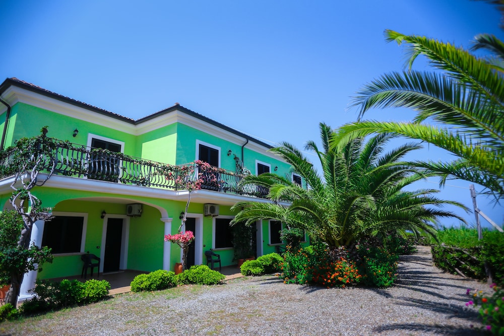 Villaggio Hotel Lido San Giuseppe 1/38