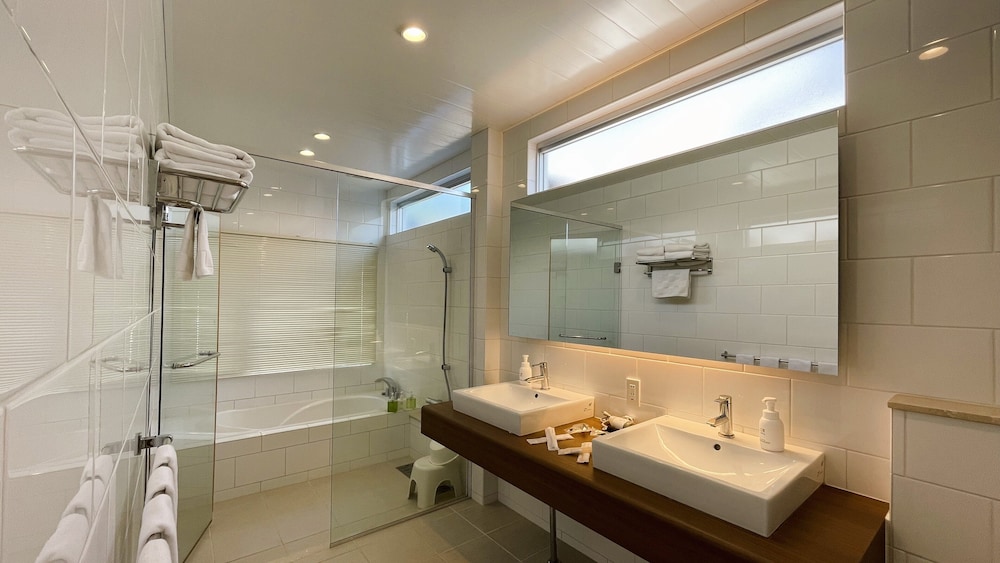 Coldio Pool & Villas Sumuide 62/64