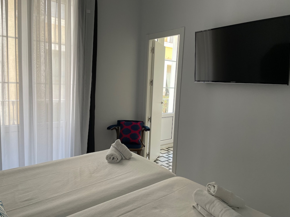 Hostal Hom Museo 15/36