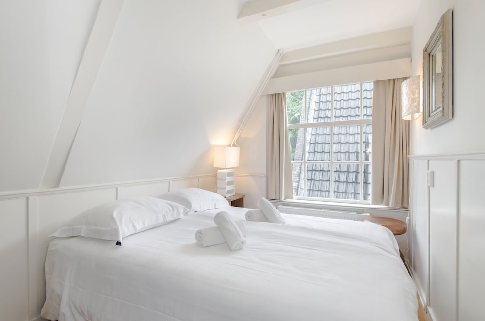 STANDARD, DOUBLE BED