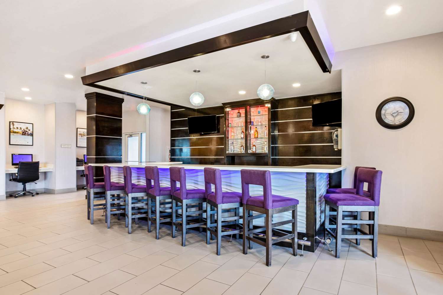 La Quinta Inn & Suites by Wyndham Corpus Christi - Portland 33/43