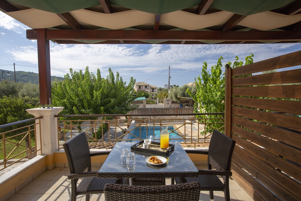 Villa Vita Holidays Apartments And Studios 34/50