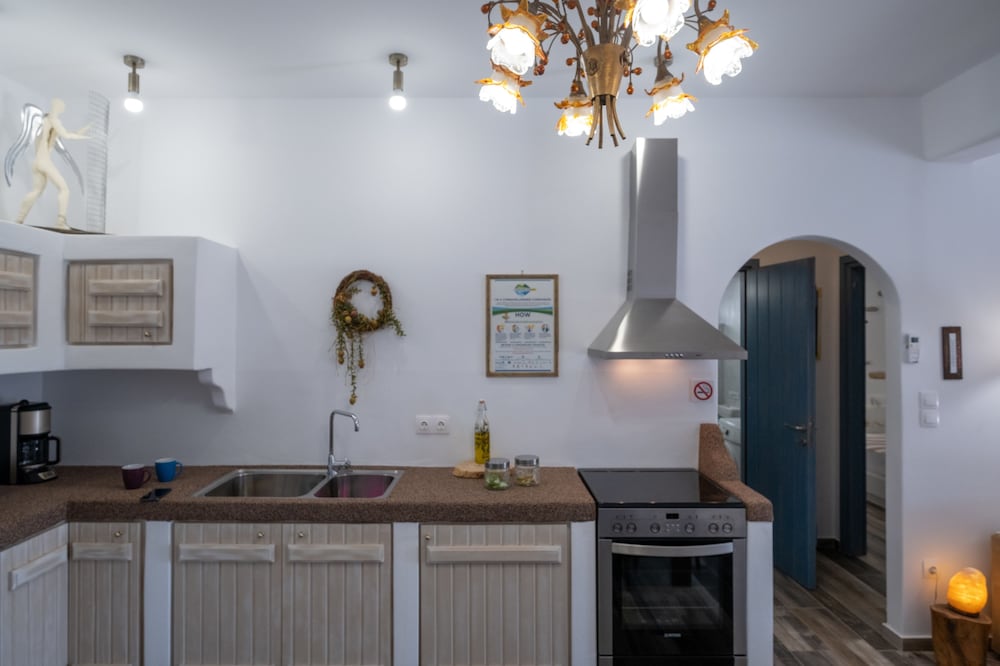 Elaiolithos Luxury Retreat Naxos 5/24