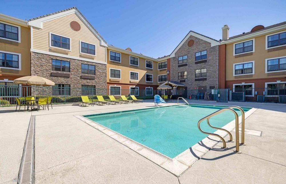 Extended Stay America - San Diego - Carlsbad Village by the Sea 49/58