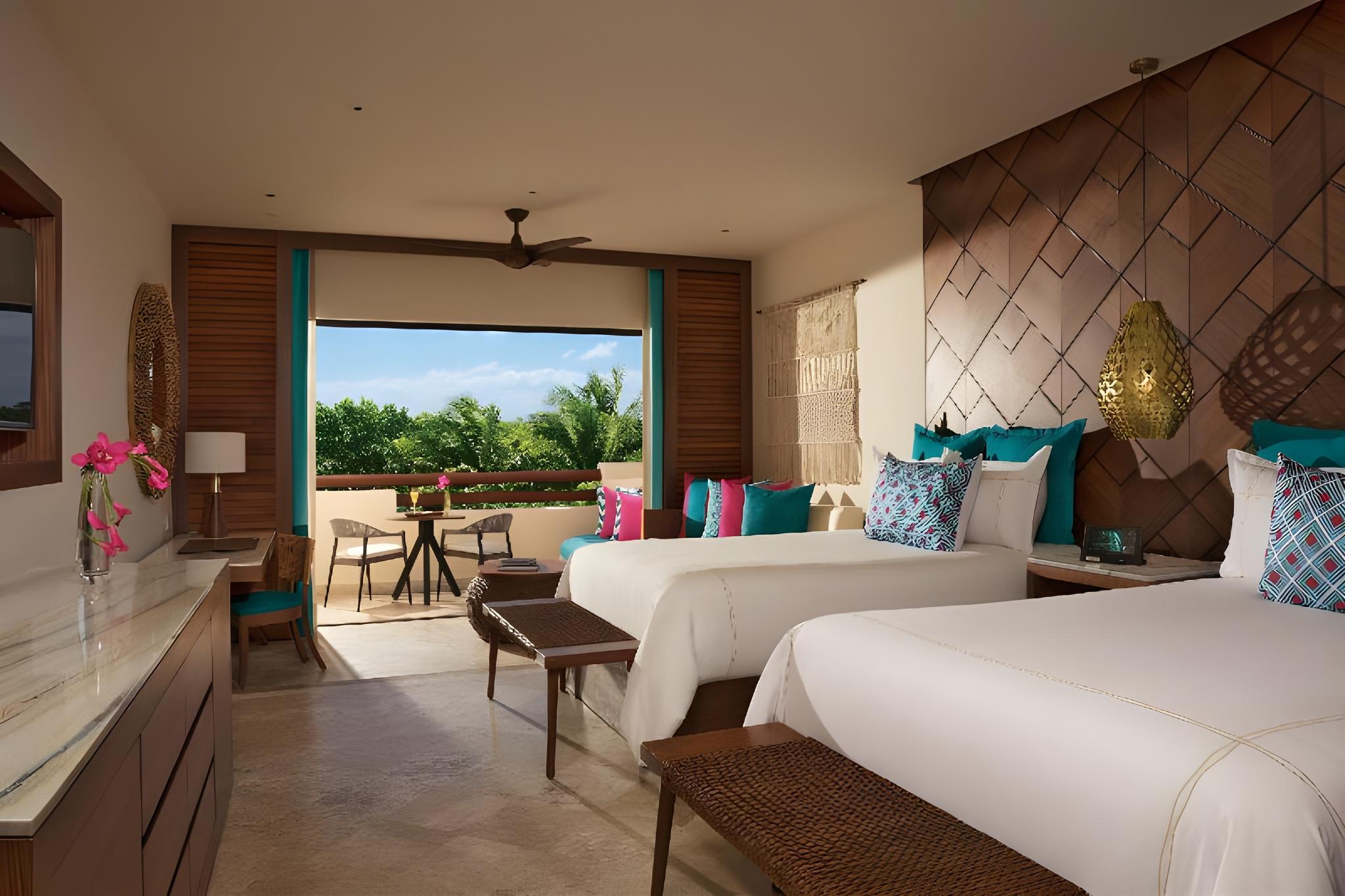 Junior Suite, Tropical View