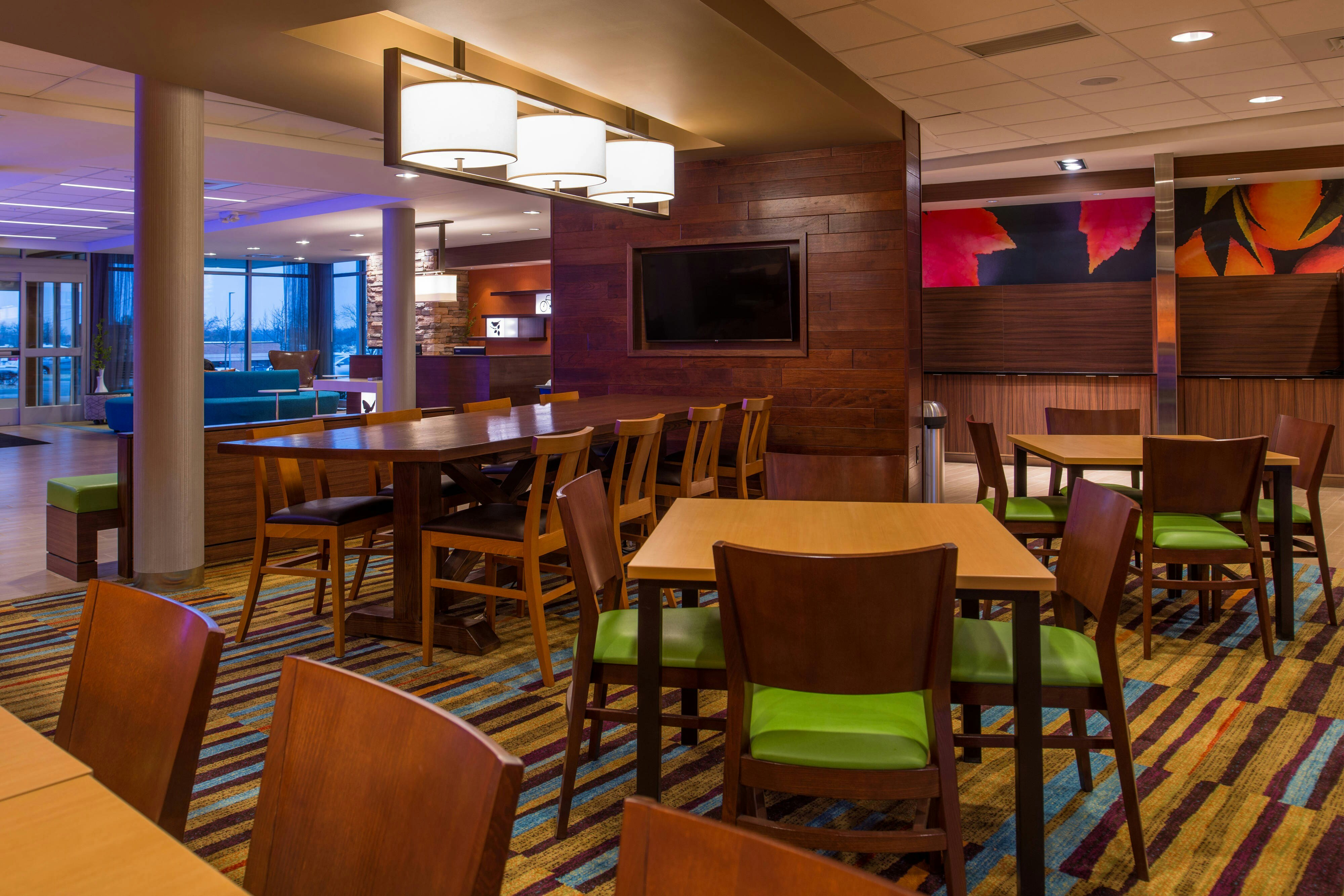 Fairfield Inn Suites St Louis Westport 27/39