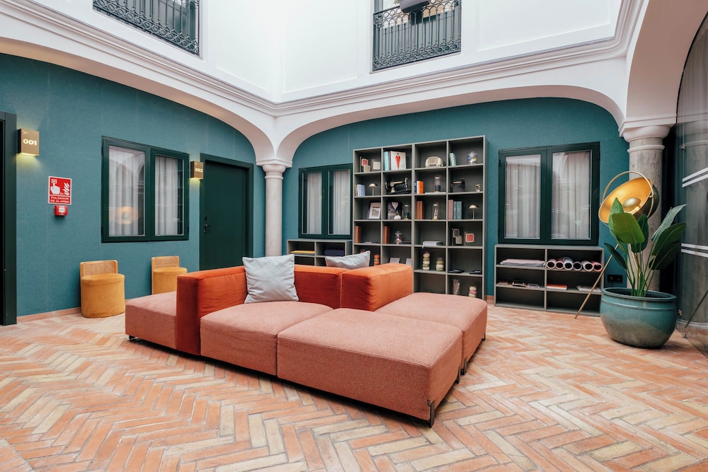 Hotel Cetina Sevilla 53/69