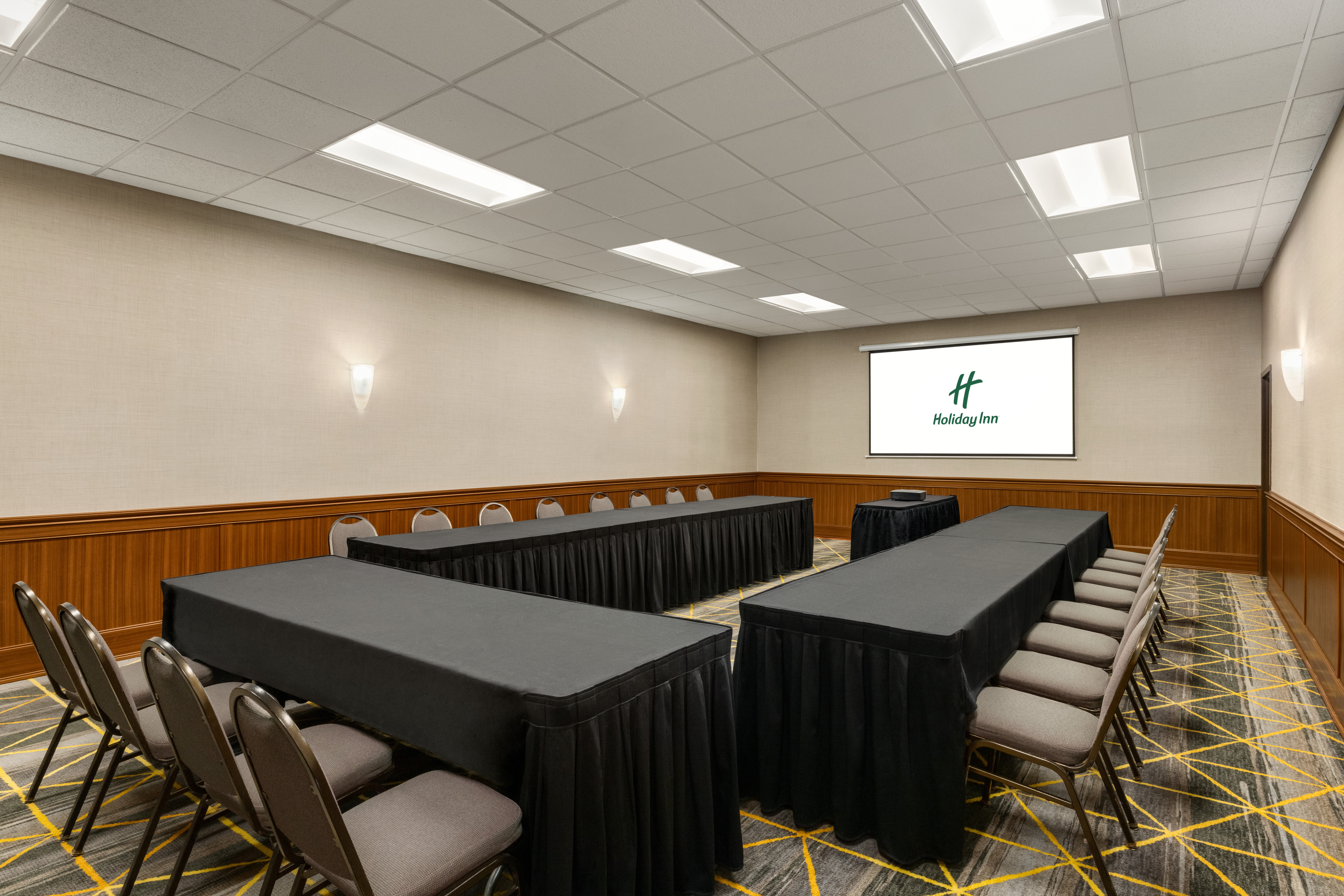Holiday Inn Louisville East - Hurstbourne 65/78