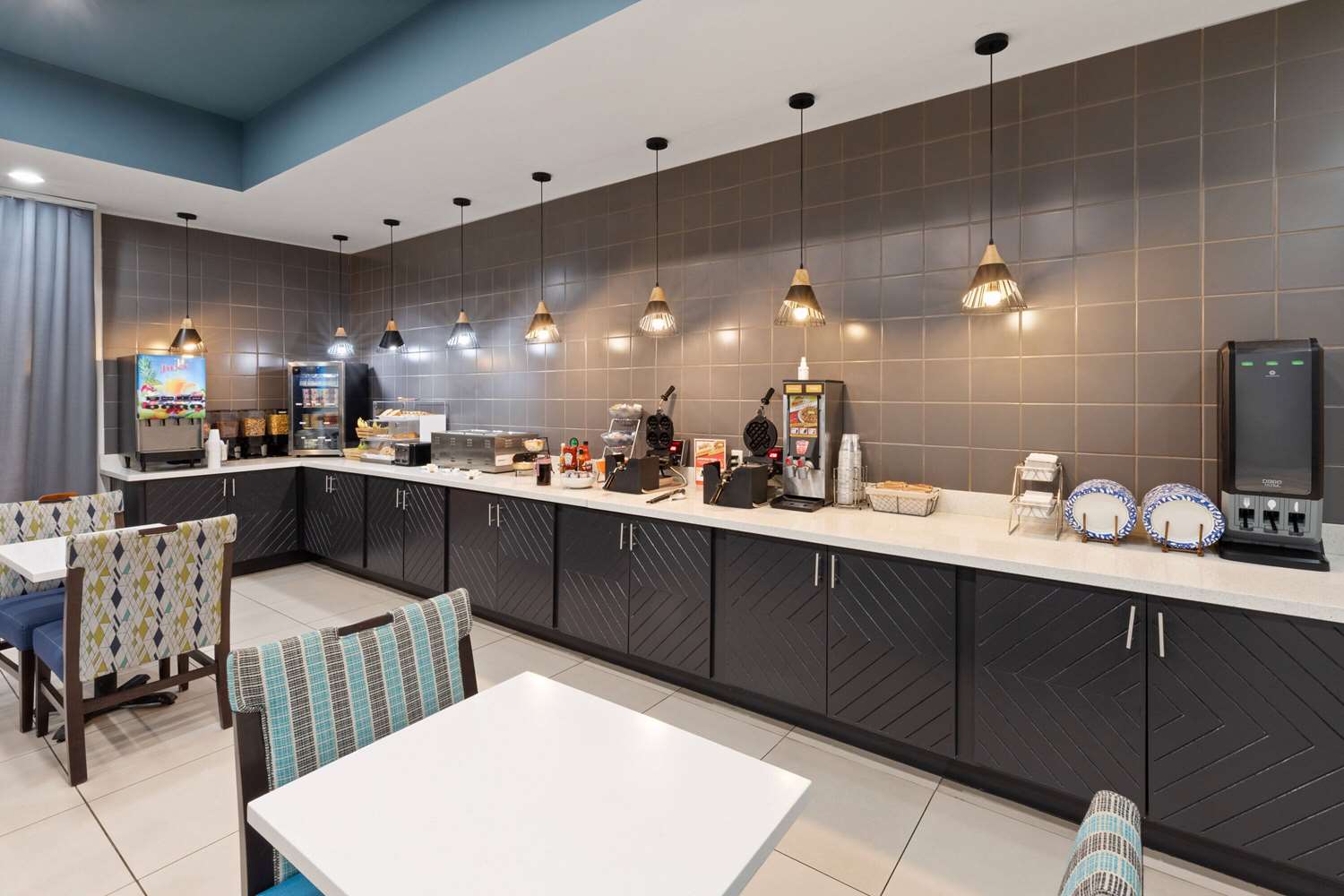 La Quinta Inn & Suites by Wyndham Austin NW/Lakeline Mall 30/44