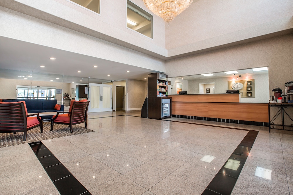 Comfort Suites Victorville-Hesperia 7/56