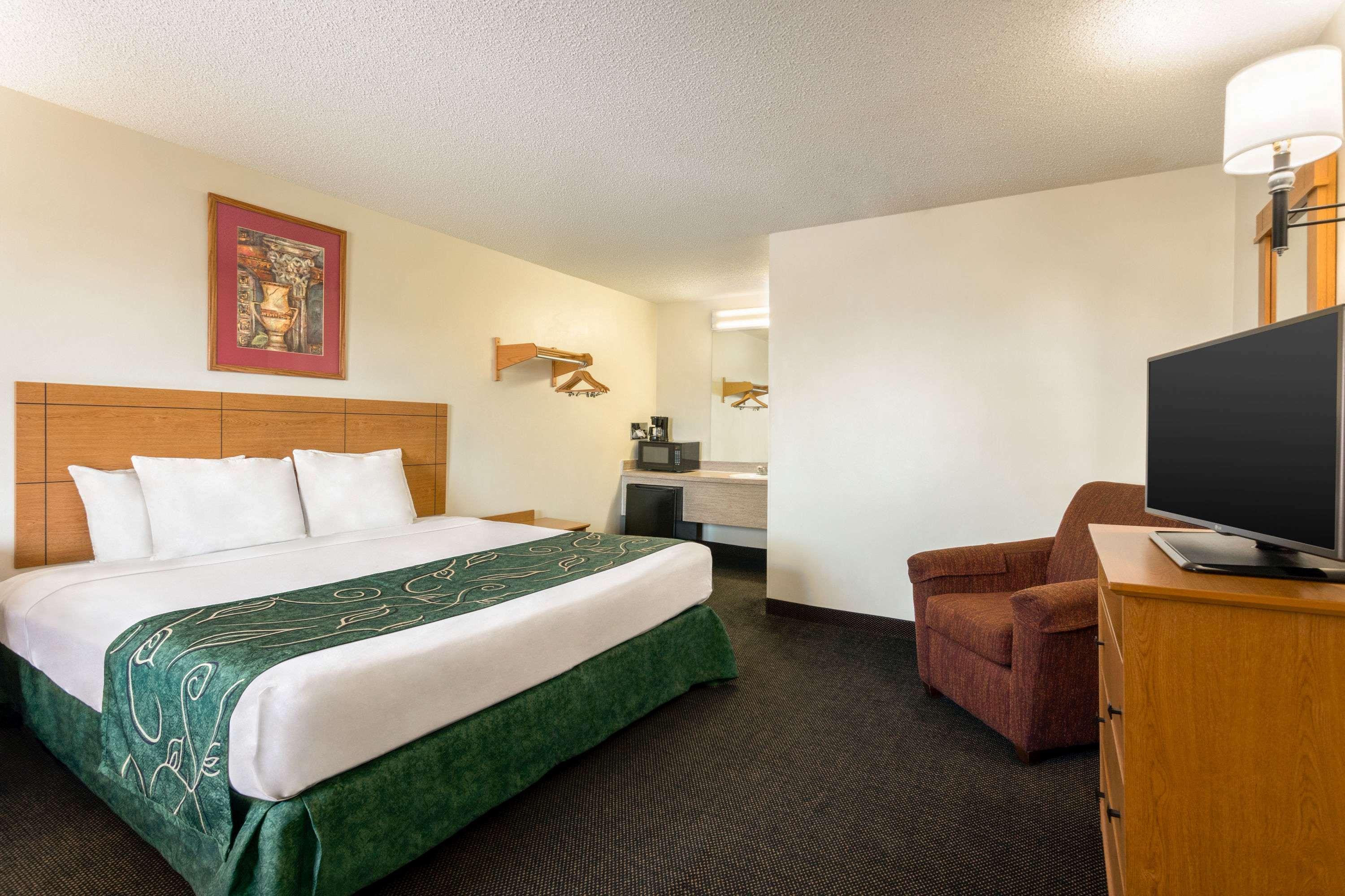 Travelodge Wellington 8/39