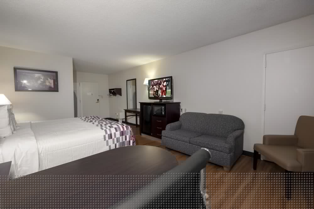 Red Roof Inn Warrenton 29/37