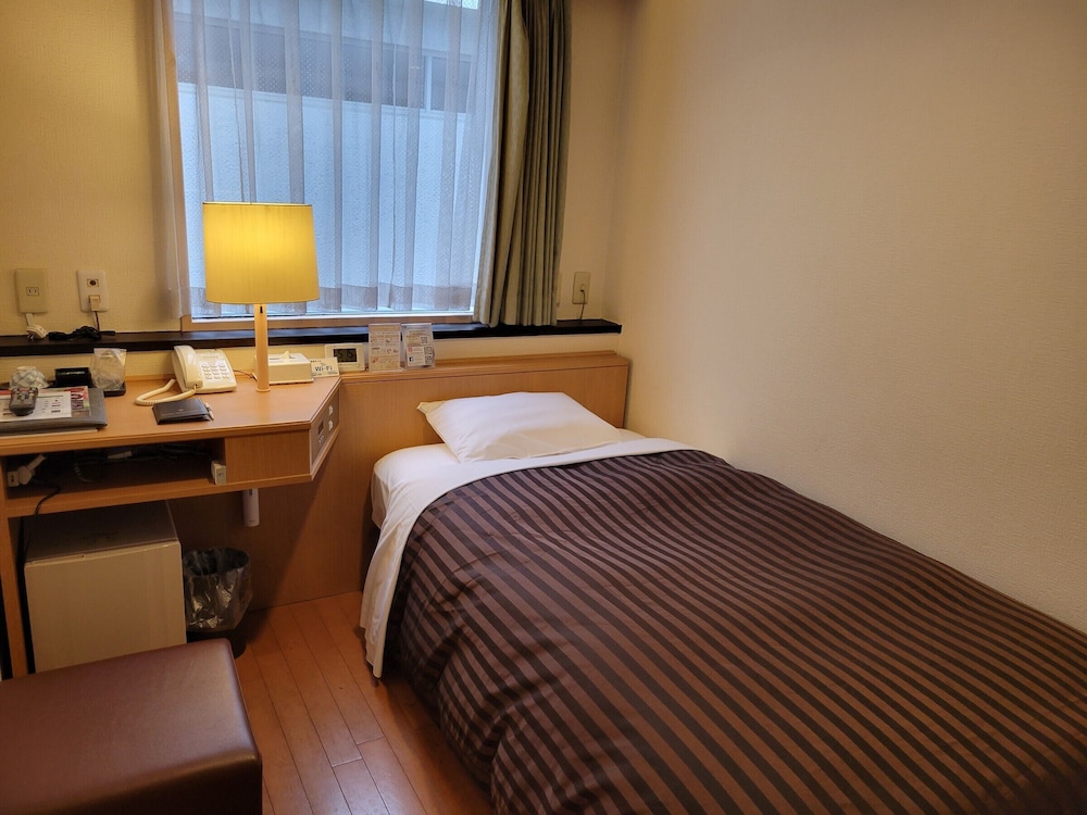 Osaka Castle Hotel 25/73