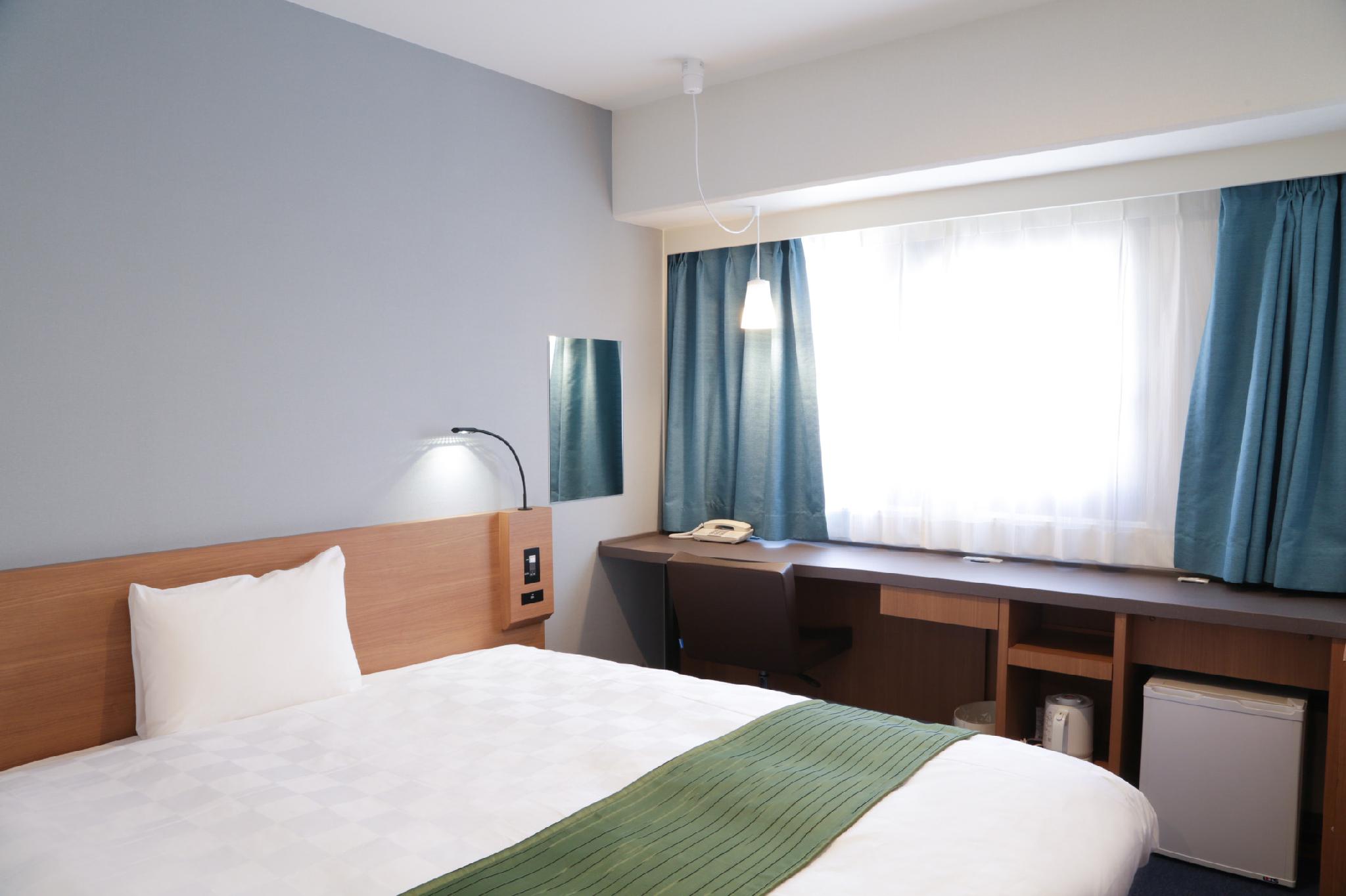Semi Room, Standard, Semi Double Bed