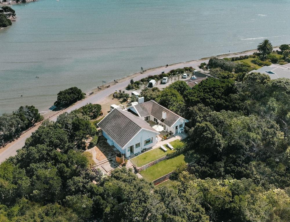 Lovemore Lodges Knysna 14/17