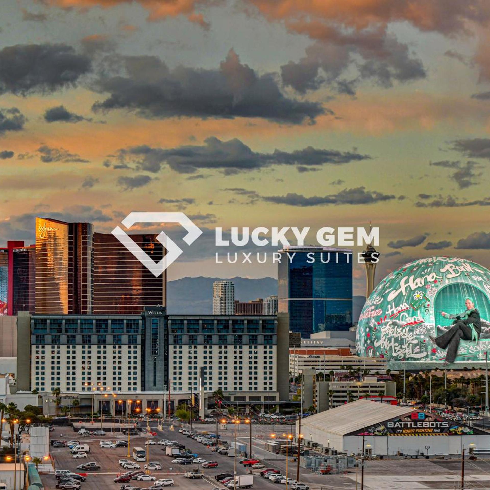 SPHERE VIEW - Signature MGM Resort Lucky Gem Penthouse & Luxury Suites 10817 43/49