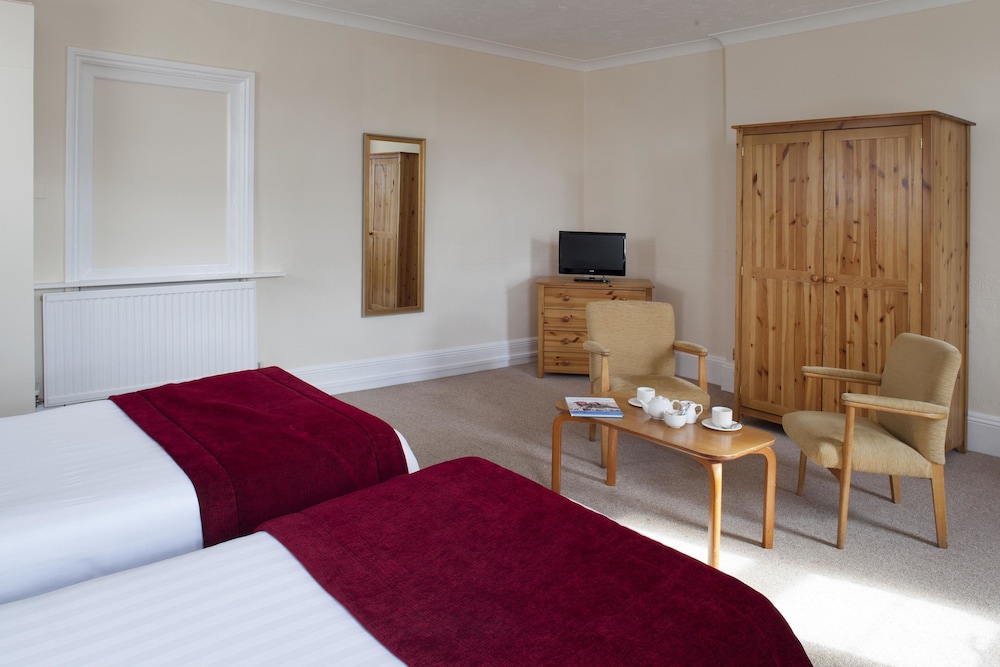 The Abbey Sands Hotel 24/60