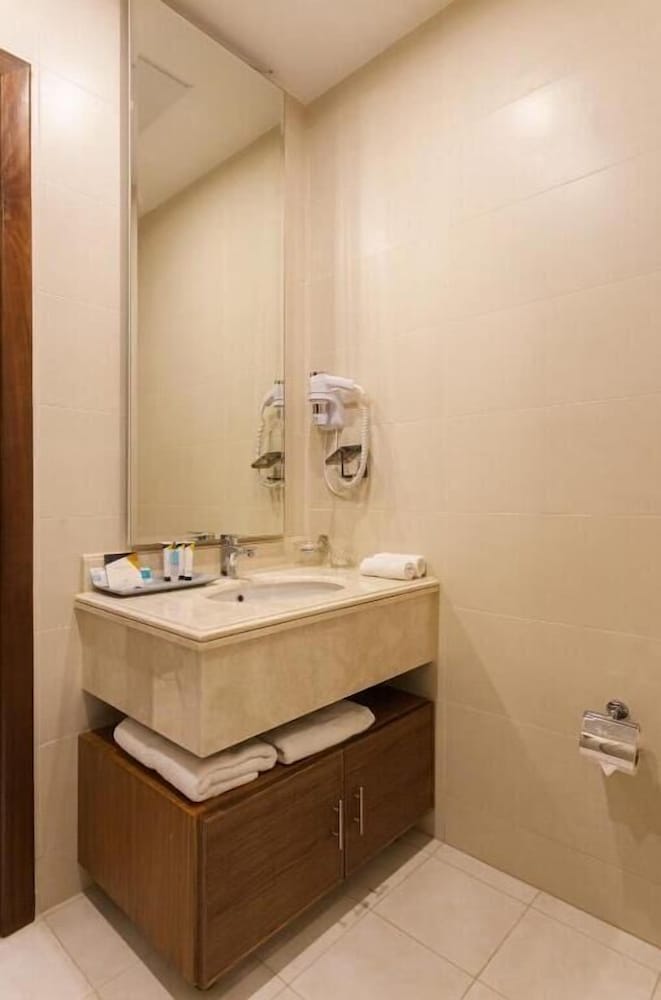 فندق سروات بارك الرياض(Sarwat Park Hotel Riyadh) 18/18
